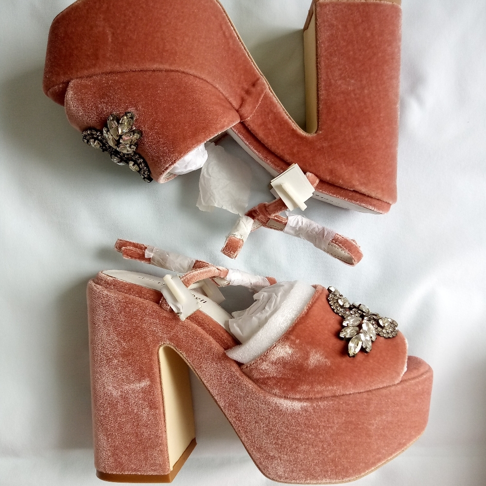NEW JEFFREY CAMPBELL ROSE PINK SUEDE HIGH HEELS PLATFORM SANDALS SIZE 8